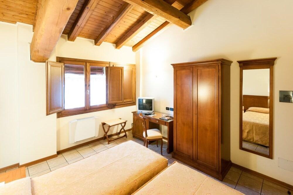 Hotel Fondo Catena 3*